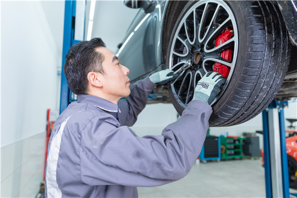 广州胎轮汽配用品有限公司解析传统汽配销售模式的弊端